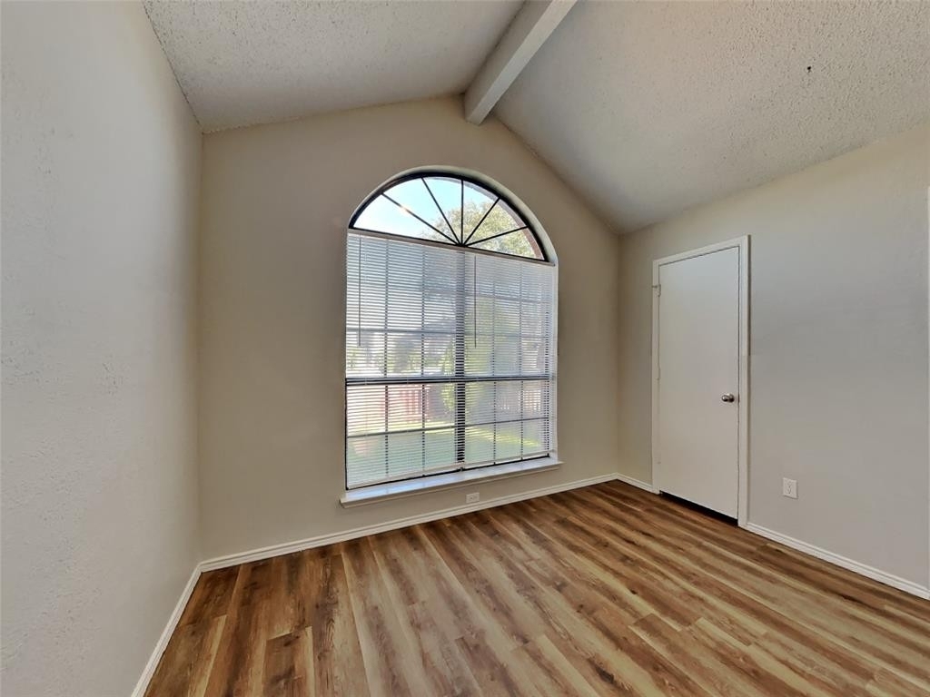 10619 Woodleaf Drive - Photo 10