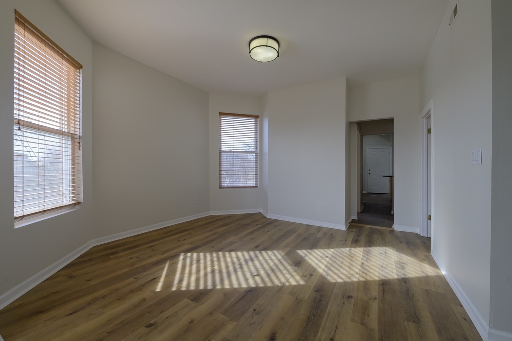 6550 S Drexel Avenue - Photo 7