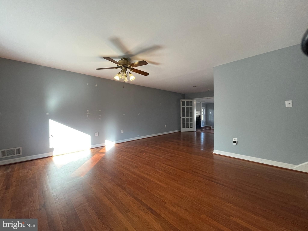 12705 Littleton Street - Photo 2