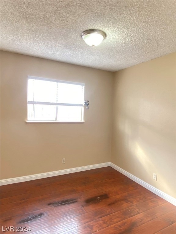 1036 Miller Avenue - Photo 12