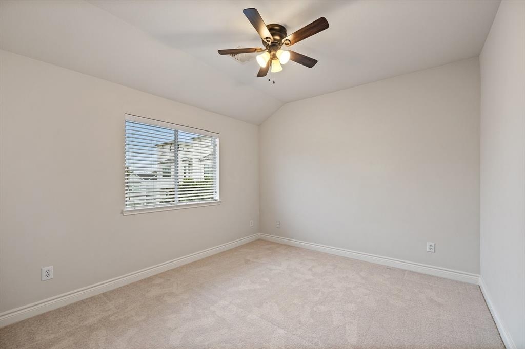 5821 Katy Street - Photo 15