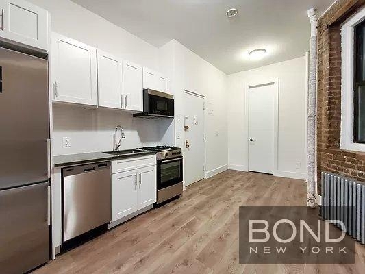 109 Eldridge Street - Photo 2