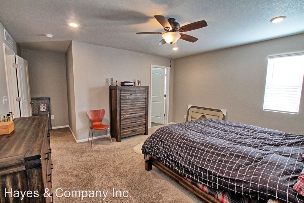 3752 Happyheart Way - Photo 10