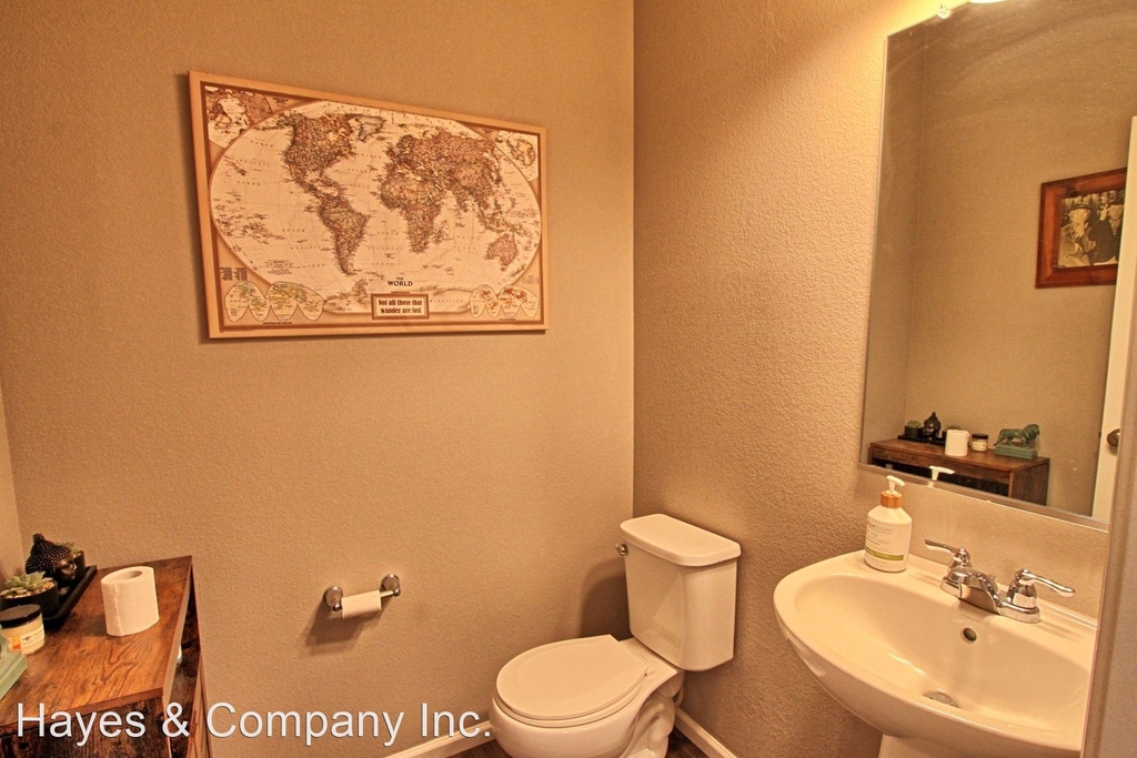 3752 Happyheart Way - Photo 18