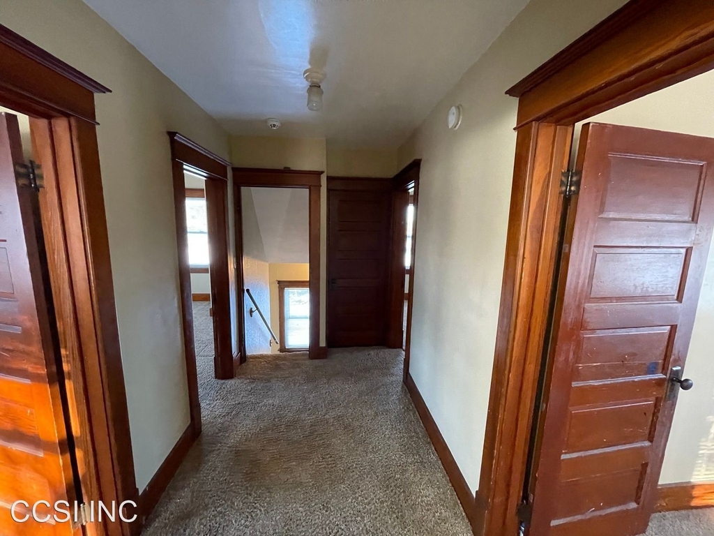 5675 Valley Dr - Photo 17