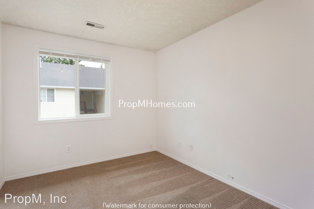 2516 Se 103rd Avenue - Photo 10