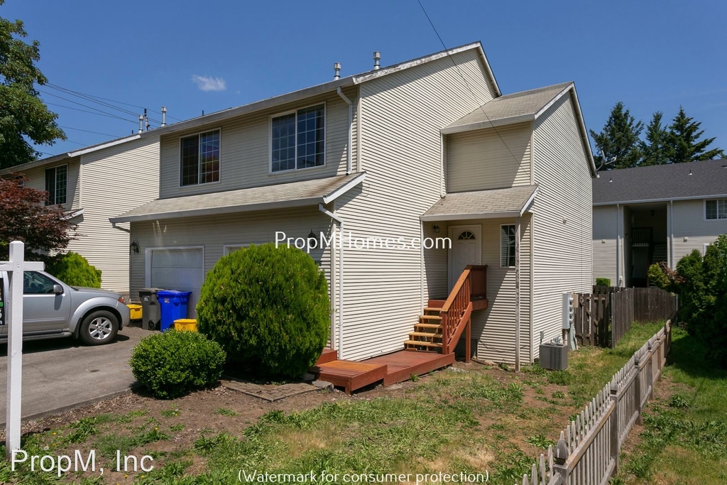 2516 Se 103rd Avenue - Photo 2