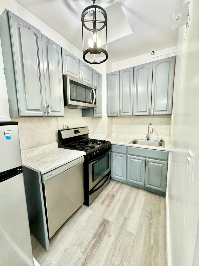749 St Nicholas Avenue - Photo 1