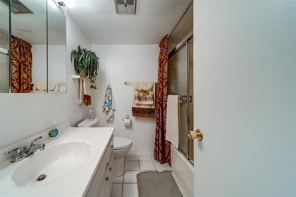 2525 W Bay Drive - Photo 19