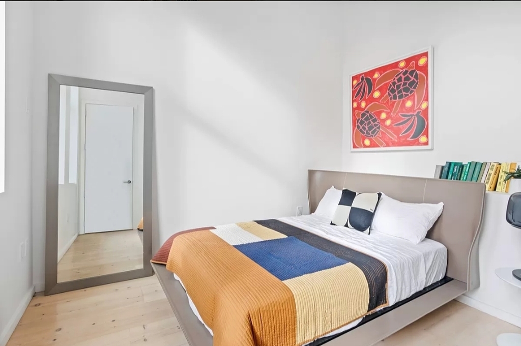 457 West 150th Street - Photo 2