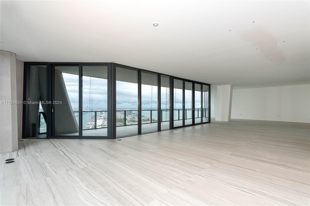 1000 Biscayne Blvd - Photo 7