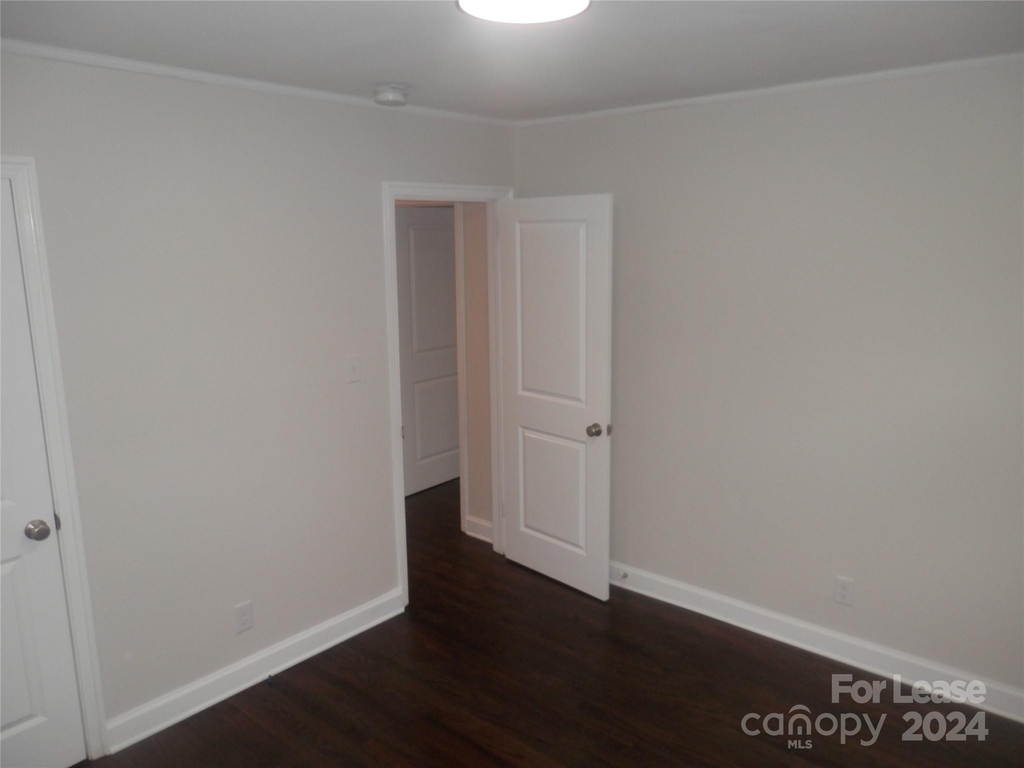 1643 Academy Street - Photo 33