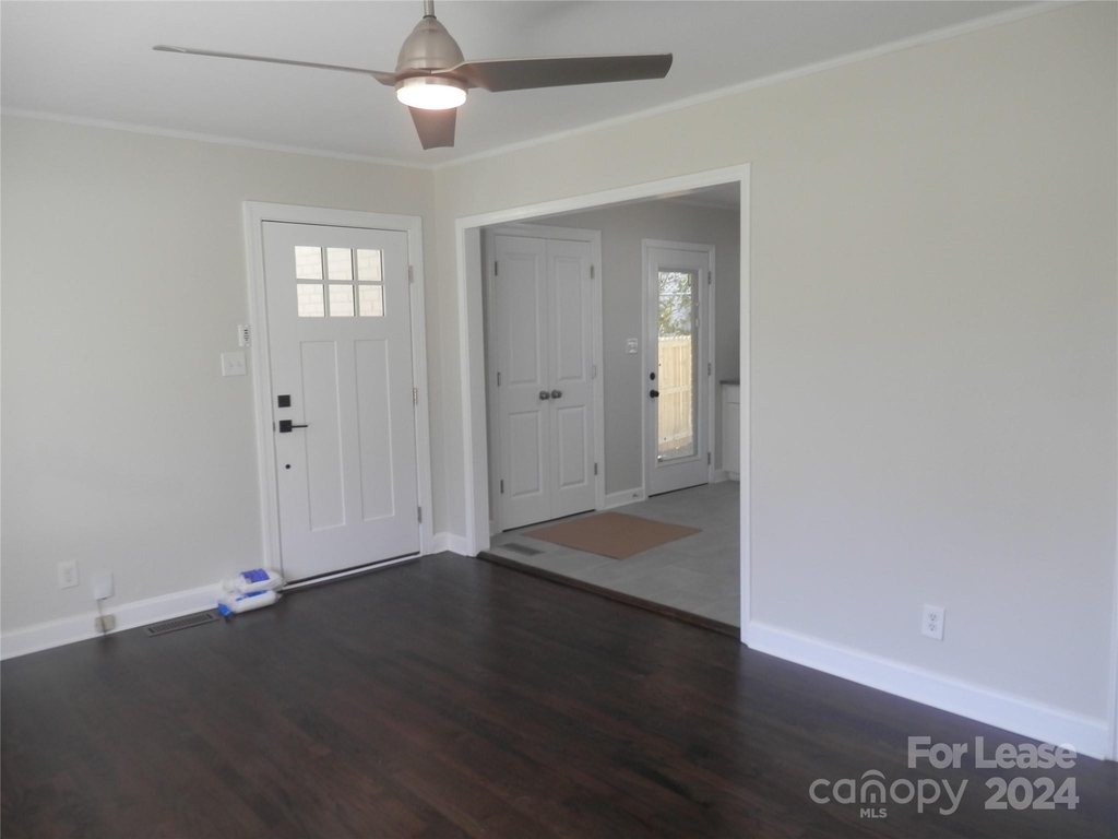 1643 Academy Street - Photo 18