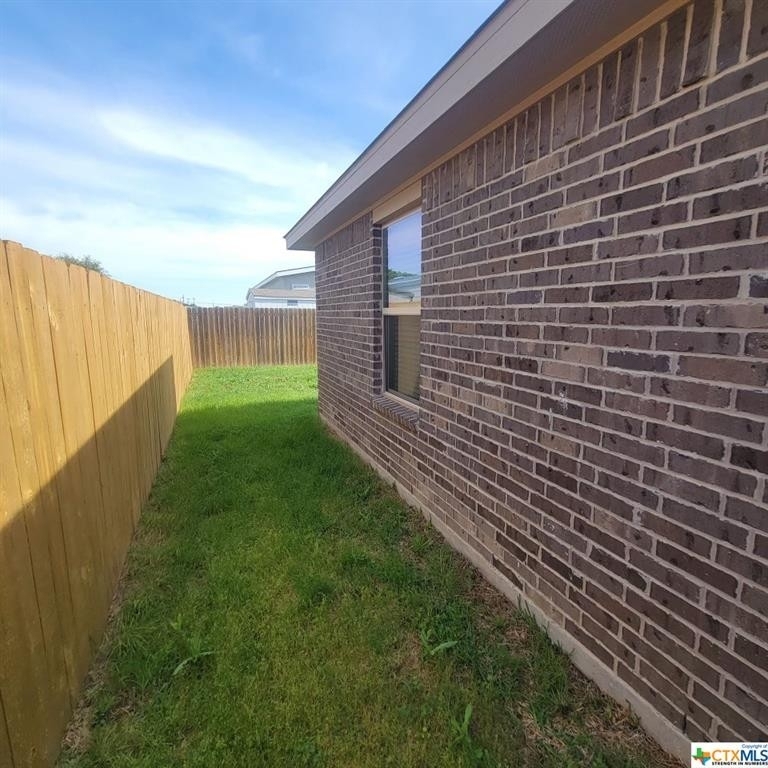 6101 Amelia Earhart Boulevard - Photo 20