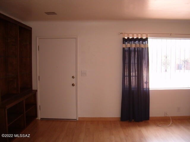 1402 E Spring Street - Photo 1