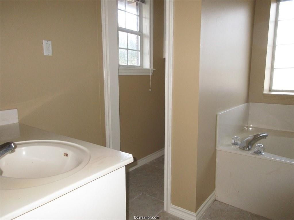 404 Heather Lane - Photo 13