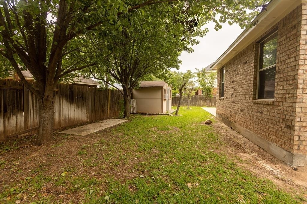 2315  Wheaton Trl - Photo 31