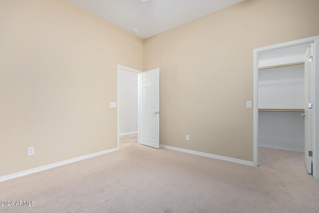 16792 W Hilton Avenue - Photo 30