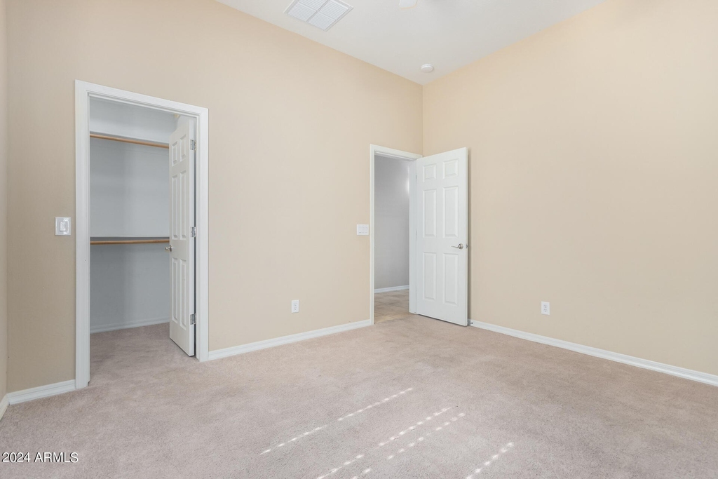 16792 W Hilton Avenue - Photo 35