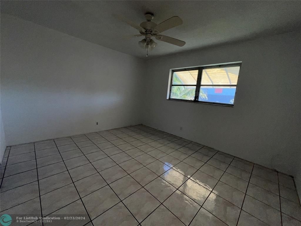 1310 Nw 43rd Avenue - Photo 13