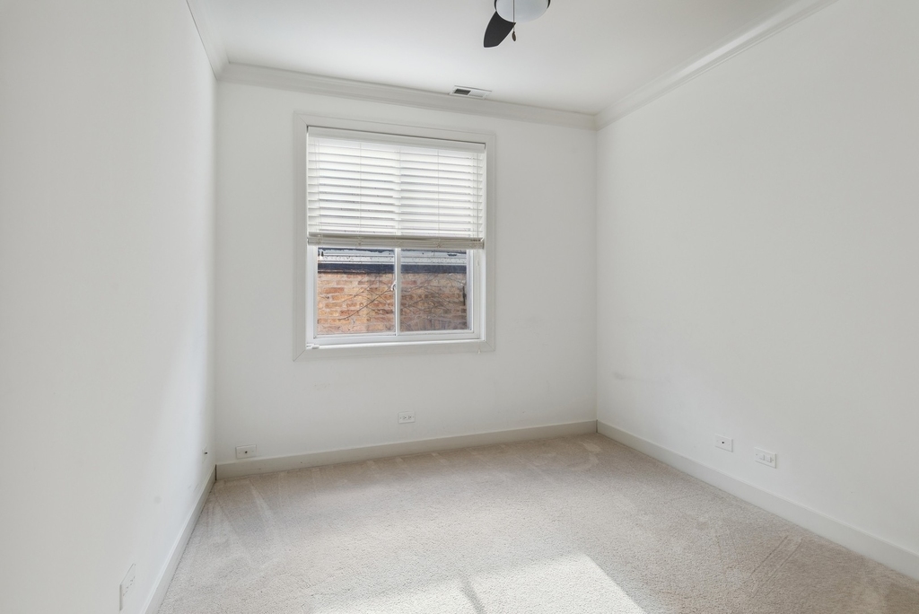 1244 N Wood Street - Photo 7