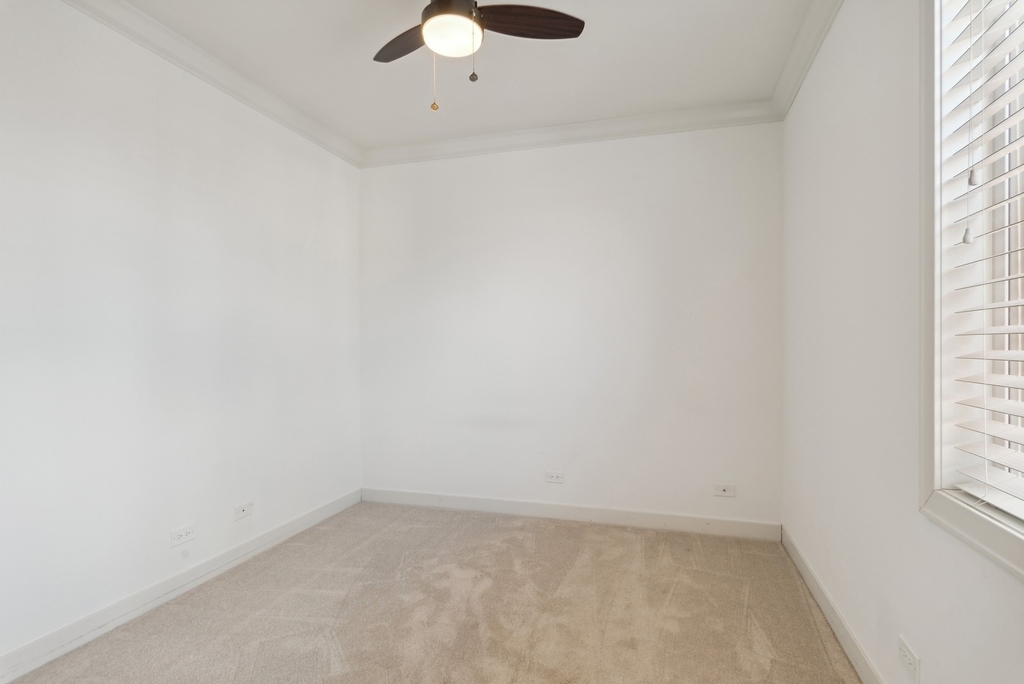 1244 N Wood Street - Photo 9