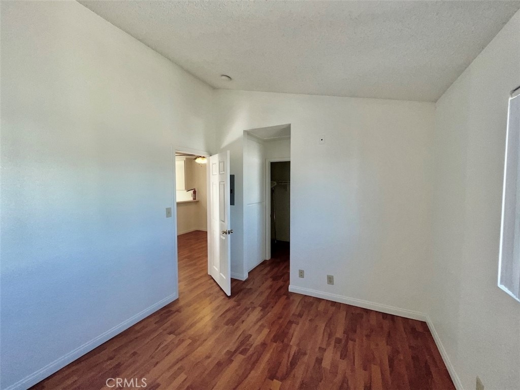 1130 Newport Avenue - Photo 12