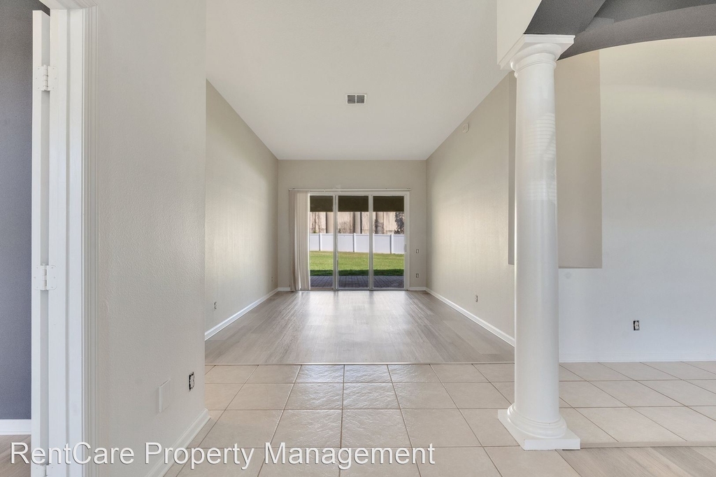 10300 Windermere Chase Blvd. - Photo 10