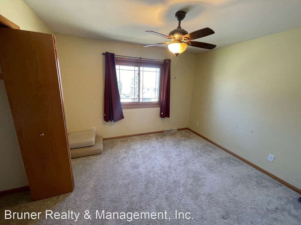 445 Cherry Hill Drive - Photo 16