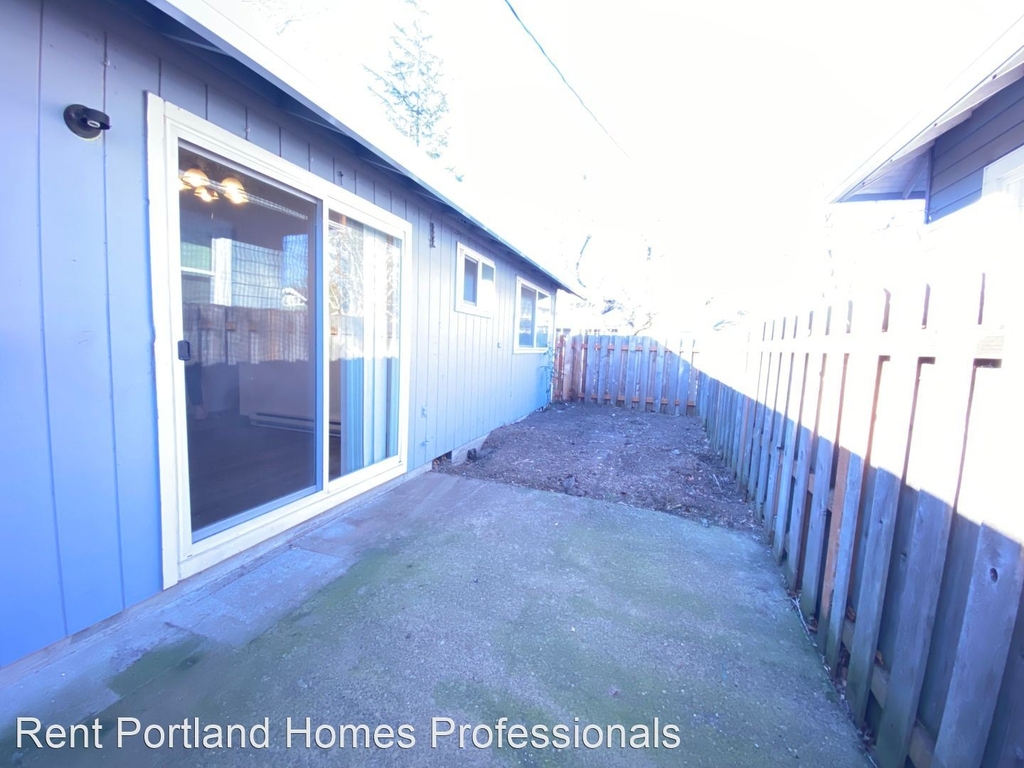 810 Se 86th Ave - Photo 13