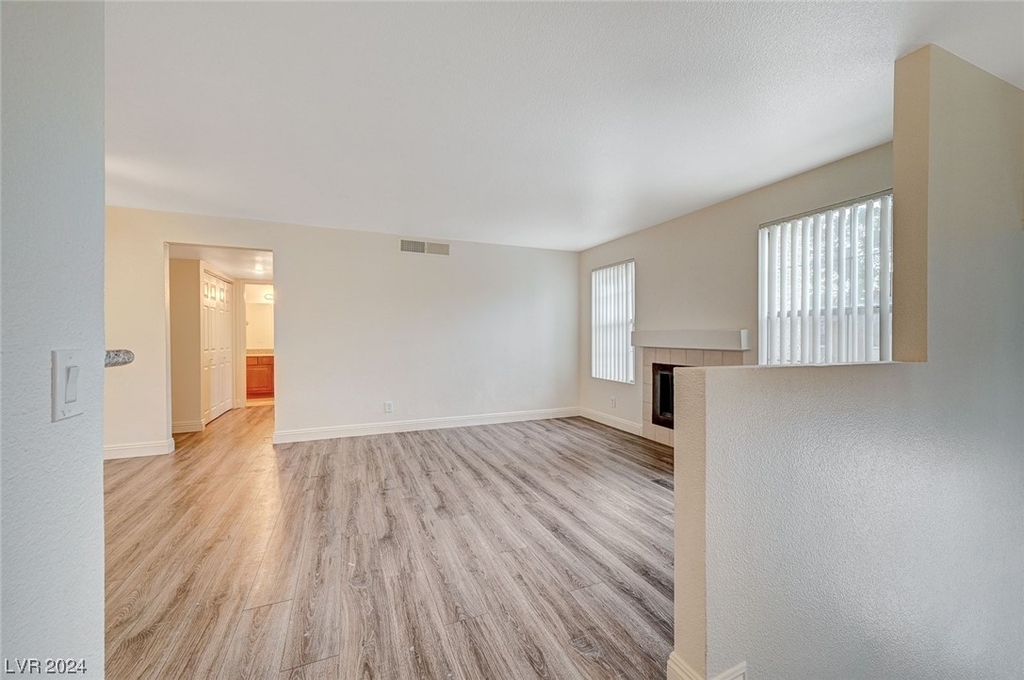 2801 N Rainbow Boulevard - Photo 5