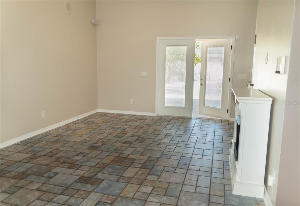 953 Lagoon Drive - Photo 9