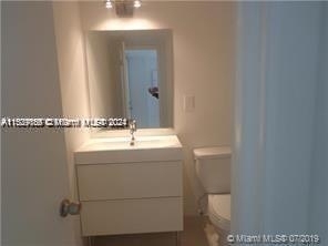 19380 Collins Ave - Photo 14