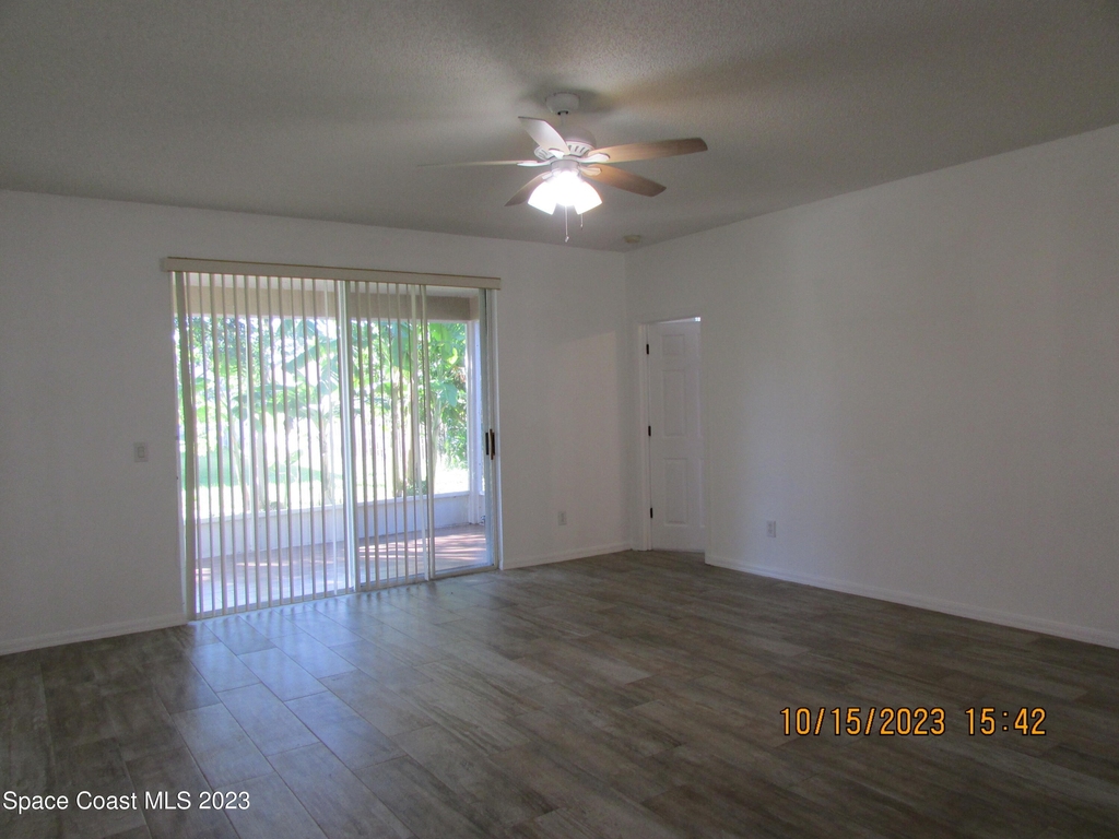 4192 Collinwood Drive - Photo 14