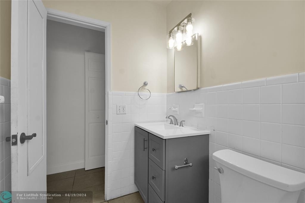 1116 S 17th Ave - Photo 18