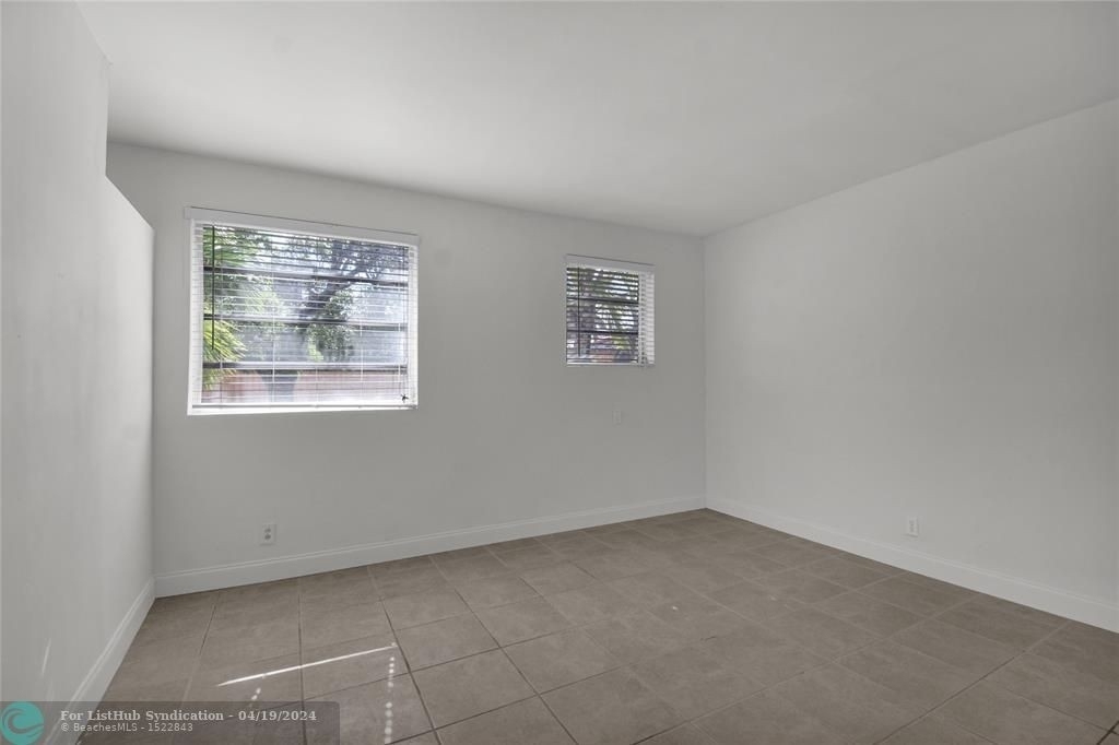 1116 S 17th Ave - Photo 19