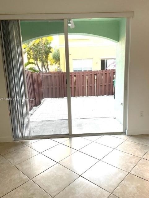 8157 Nw 108th Pl - Photo 11