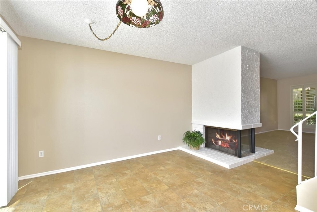 6915 Kent Way - Photo 26