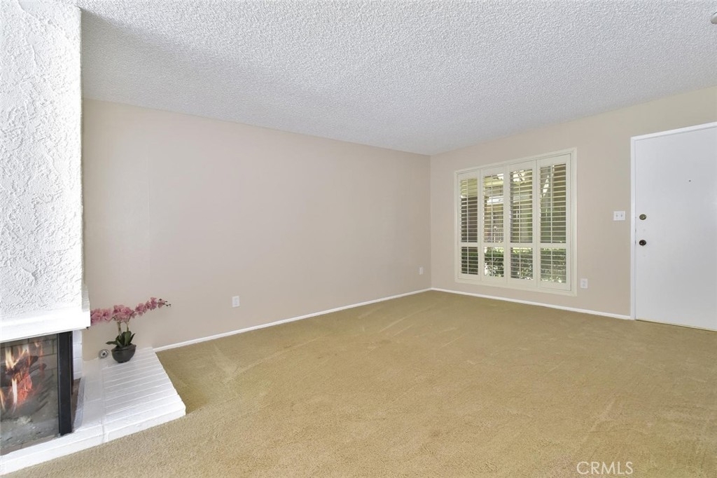 6915 Kent Way - Photo 11