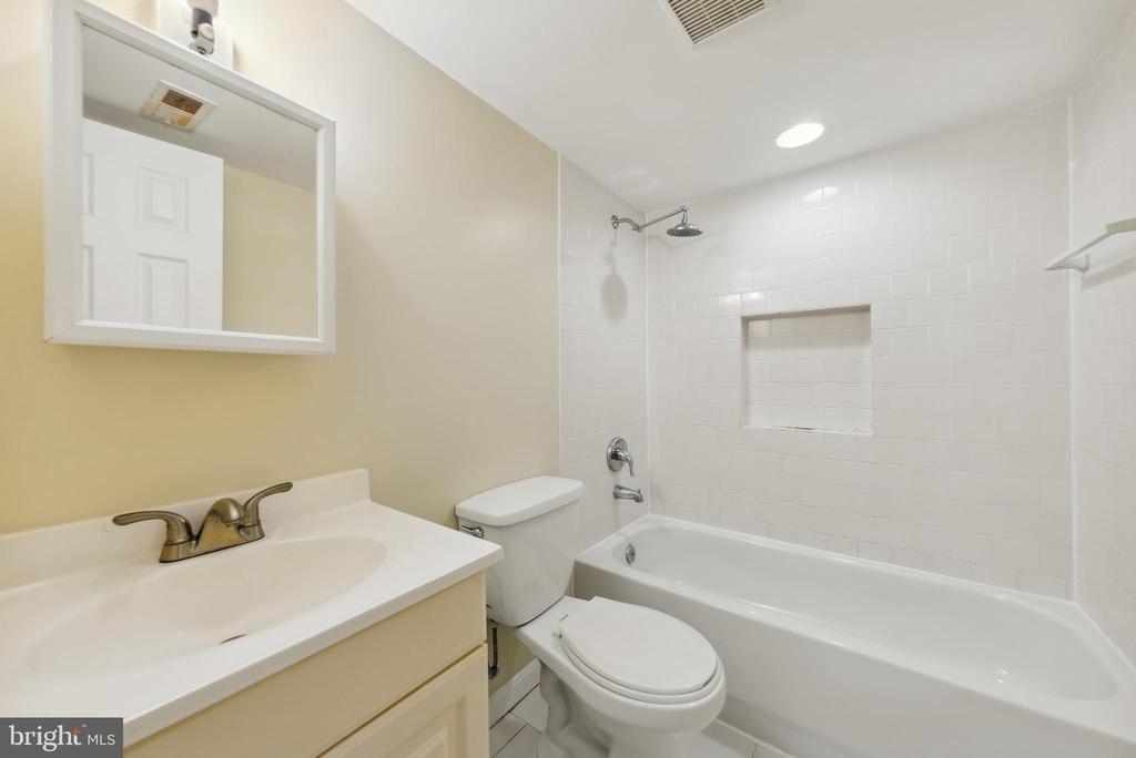 4503 15th St Nw - Photo 3