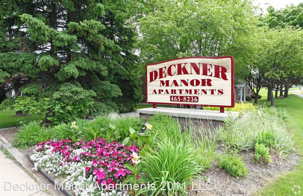 2021 Deckner Ave. - Photo 34