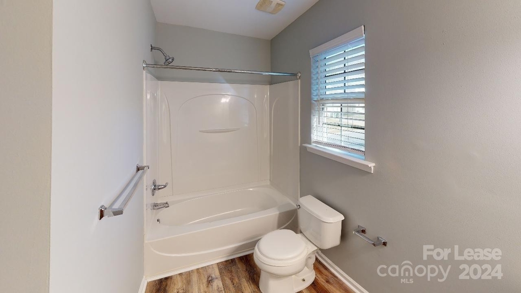 7205 Thompson Greens Lane - Photo 10