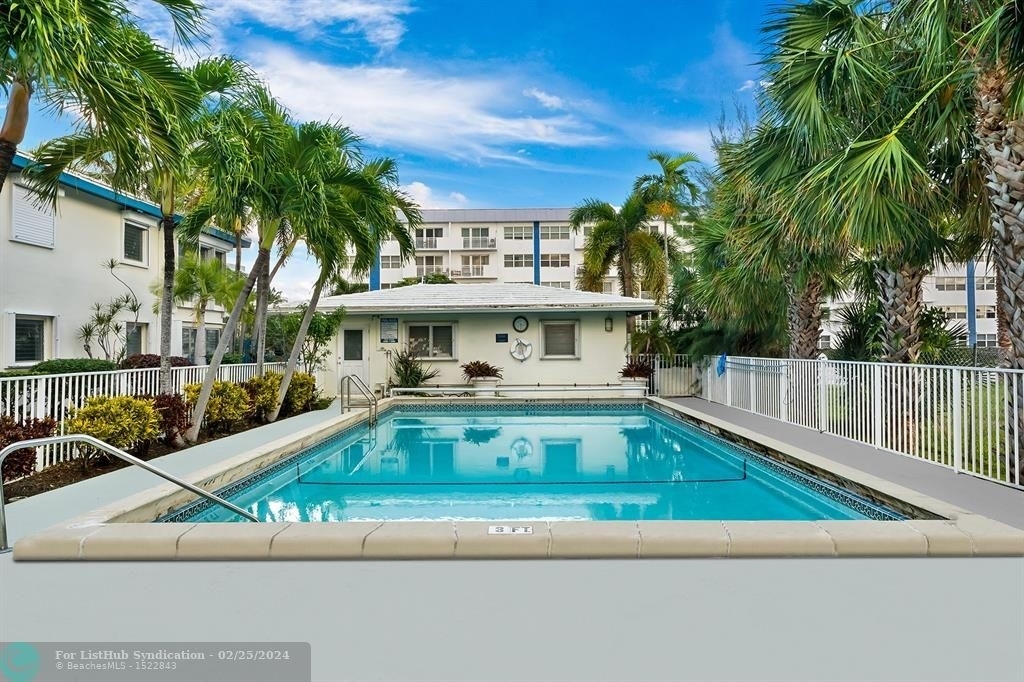 561 Bayshore - Photo 10