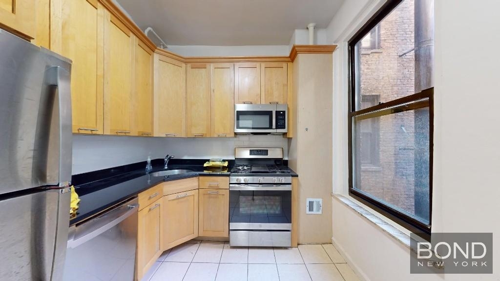 206 West 104th Street - Photo 2