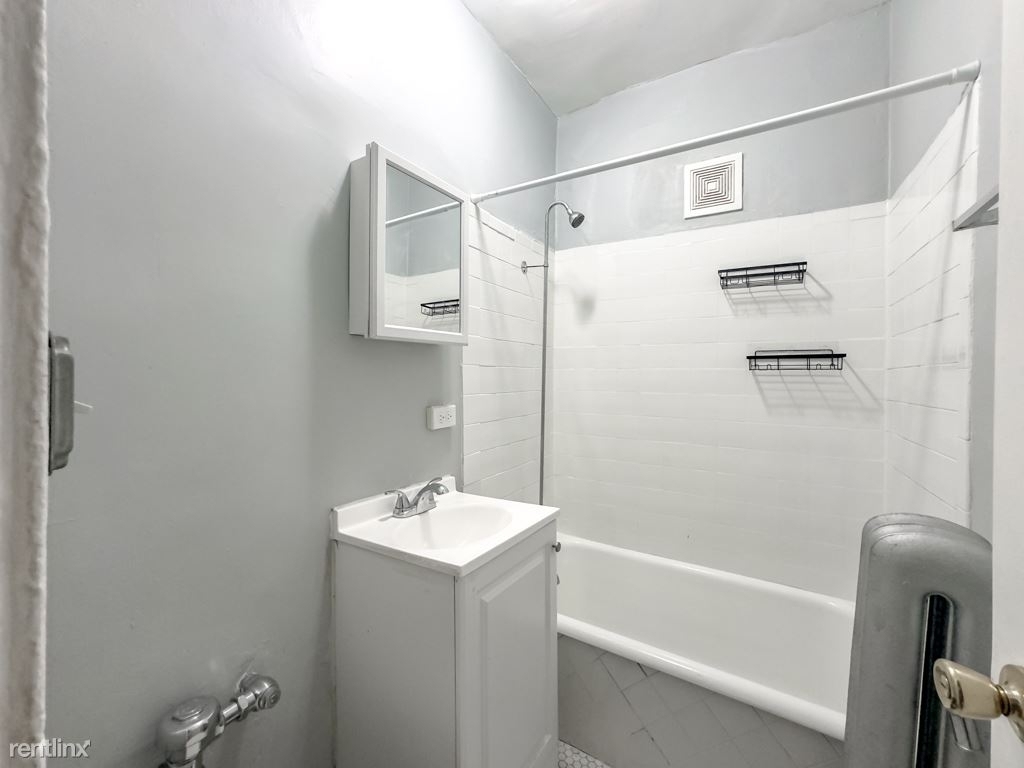 4606 N. Beacon, Unit C-5 - Photo 14