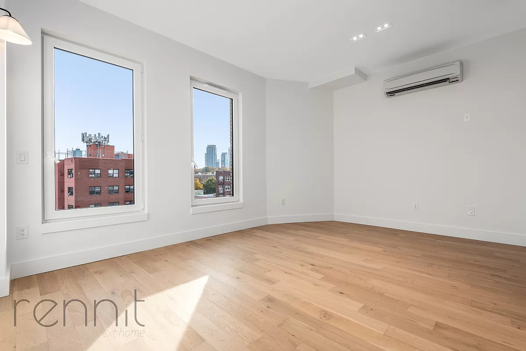 58 Vanderbilt Avenue - Photo 10