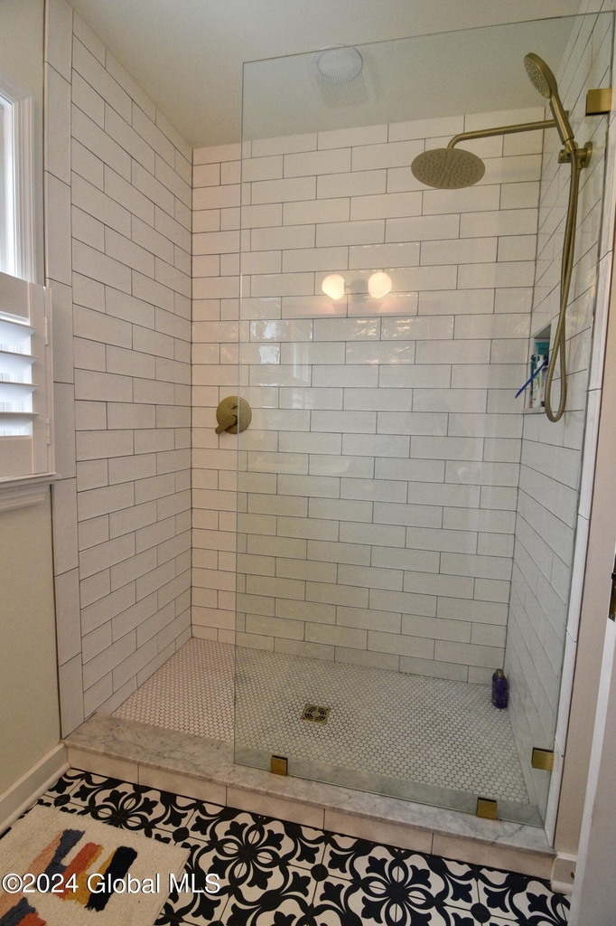 25 Lefferts Street - Photo 12