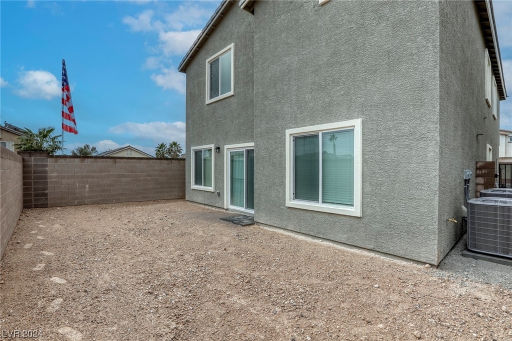 4104 Agama Street - Photo 39