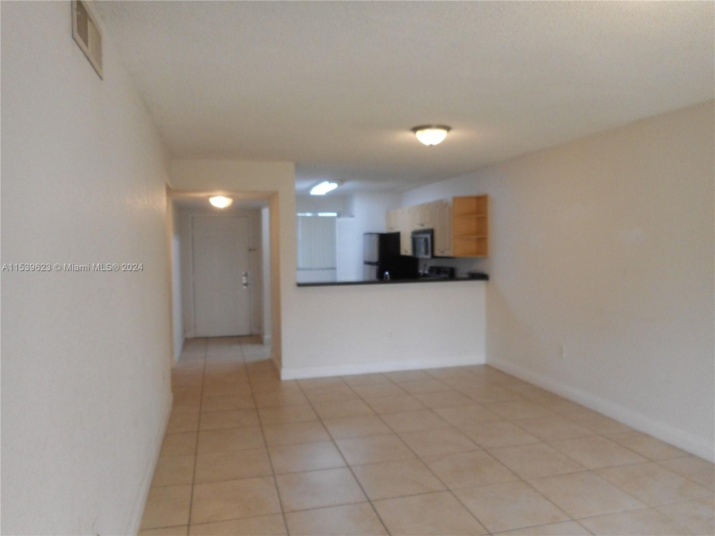 9982 Nob Hill Ln - Photo 3