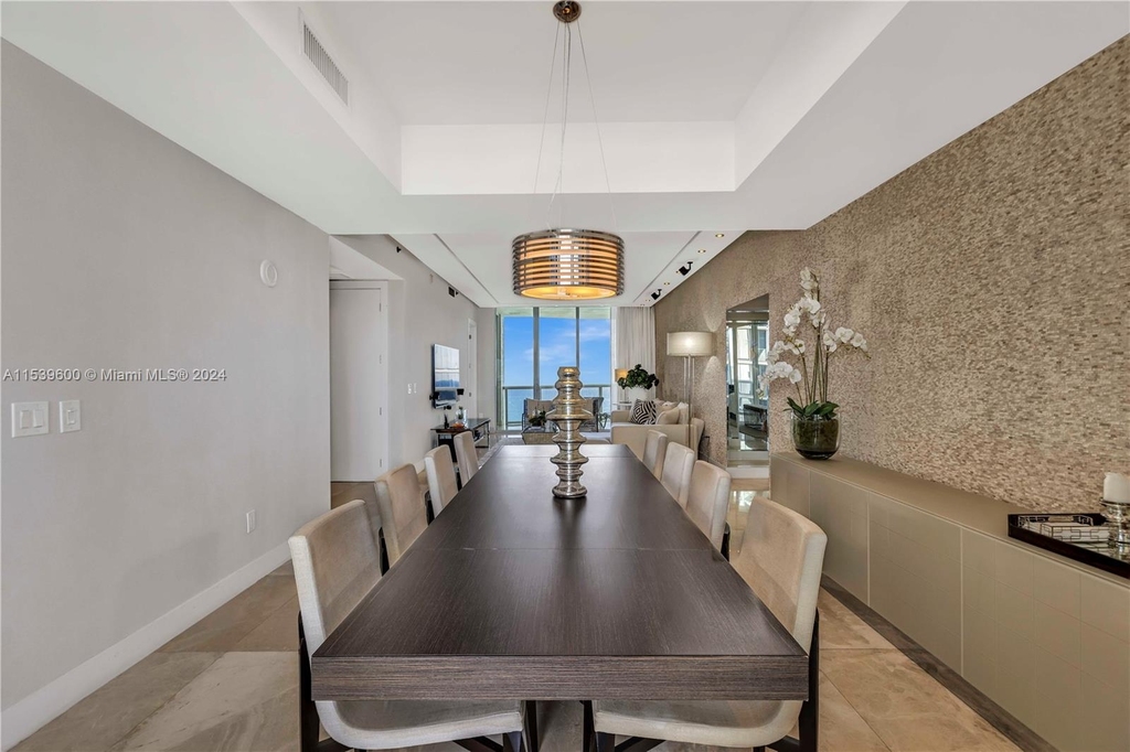 15811 Collins Ave - Photo 7